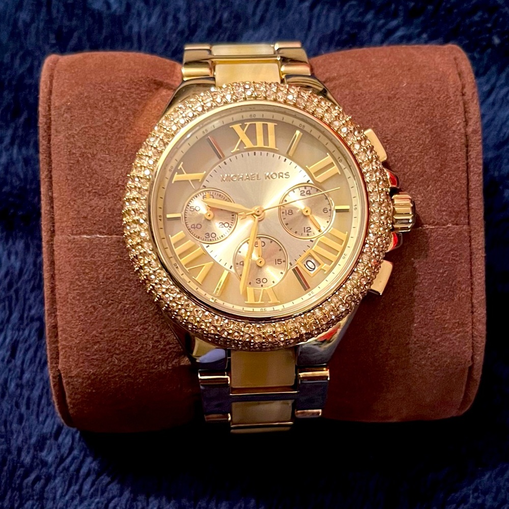 Michael Kors k5902 Camille Horn Gold Tone Stainless Steel Watch